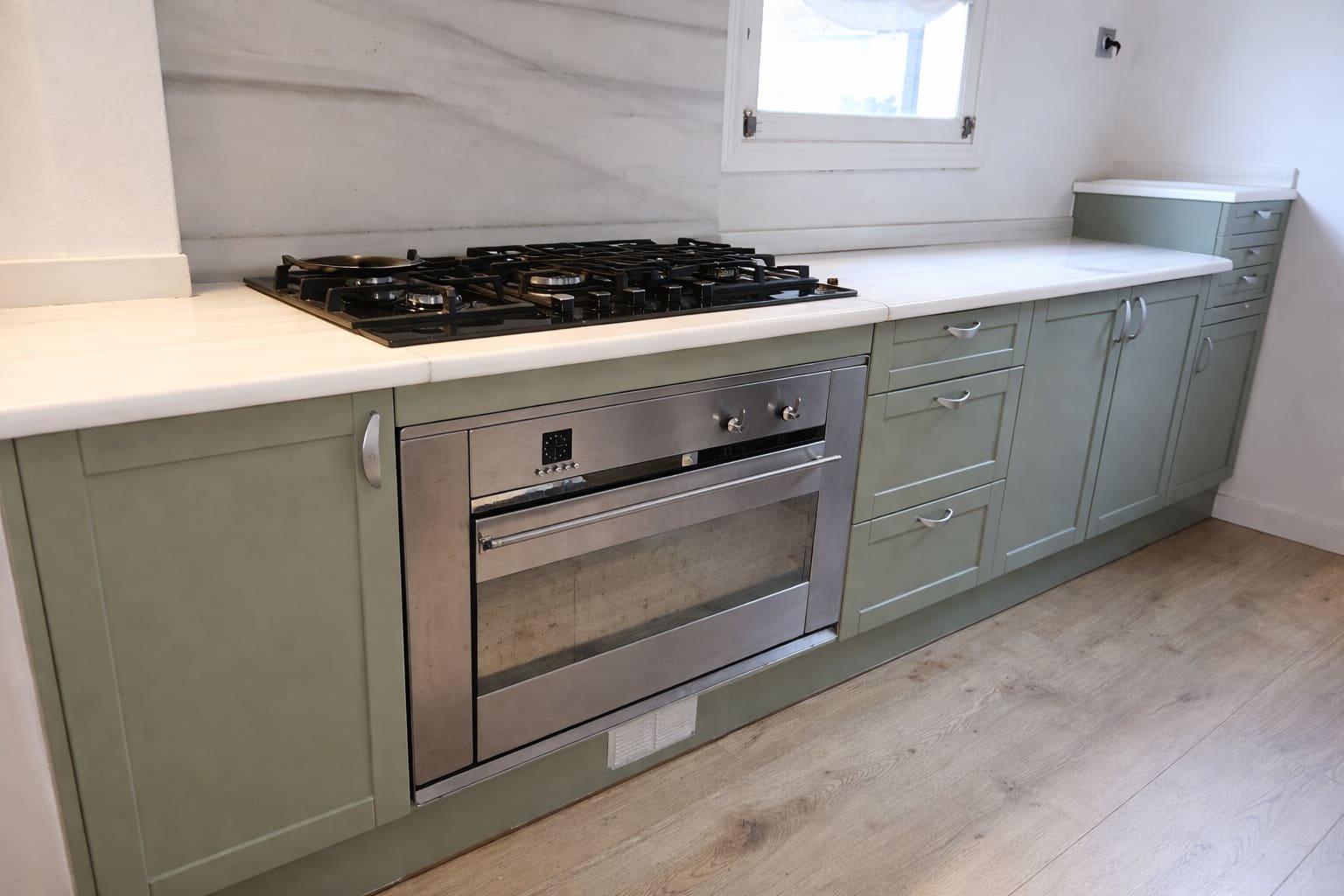 Renovación de mobiliario mediante lacado en Mallorca – JC Pinturas