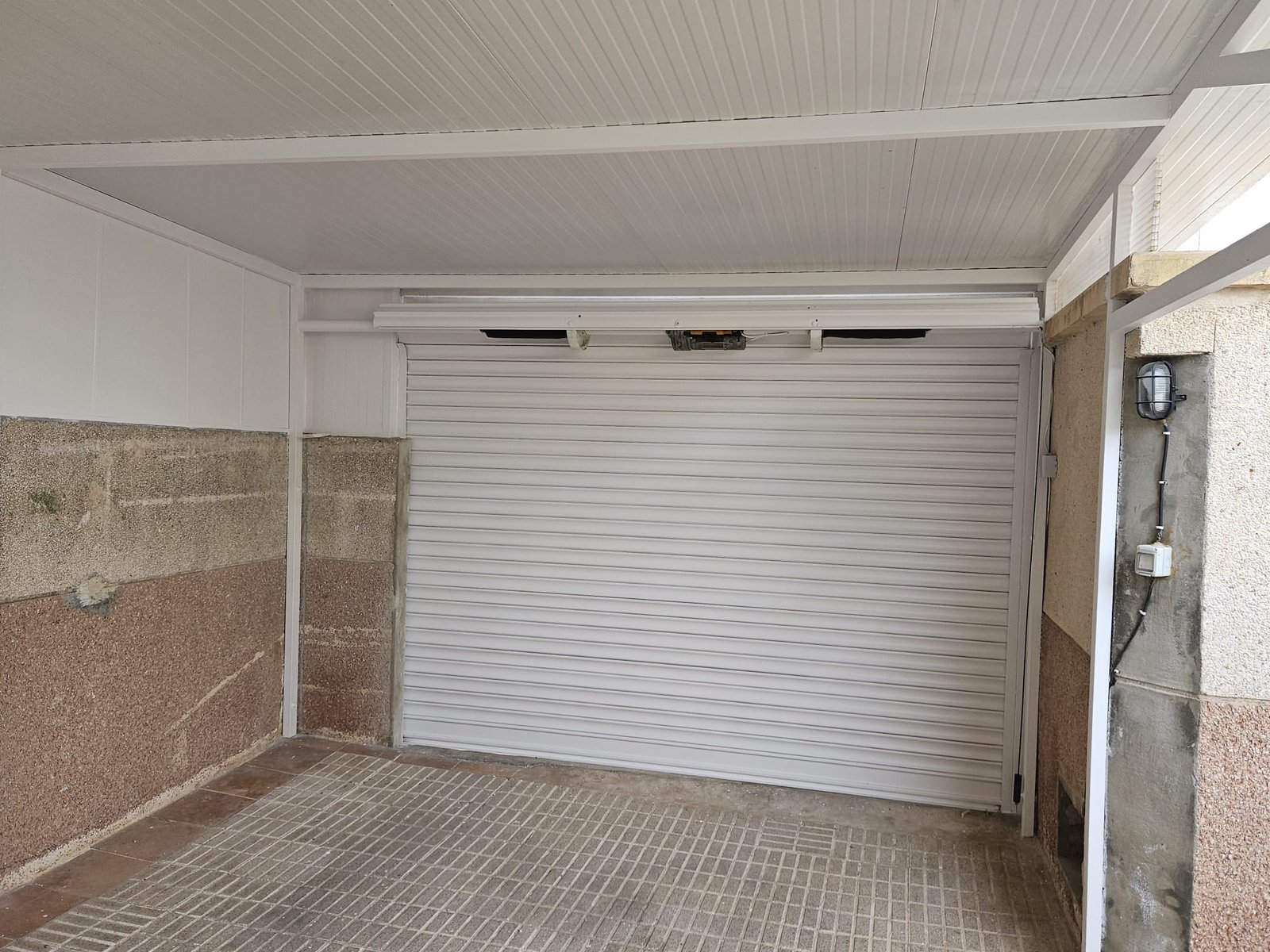 pintura de persinadas de garaje en mallorca